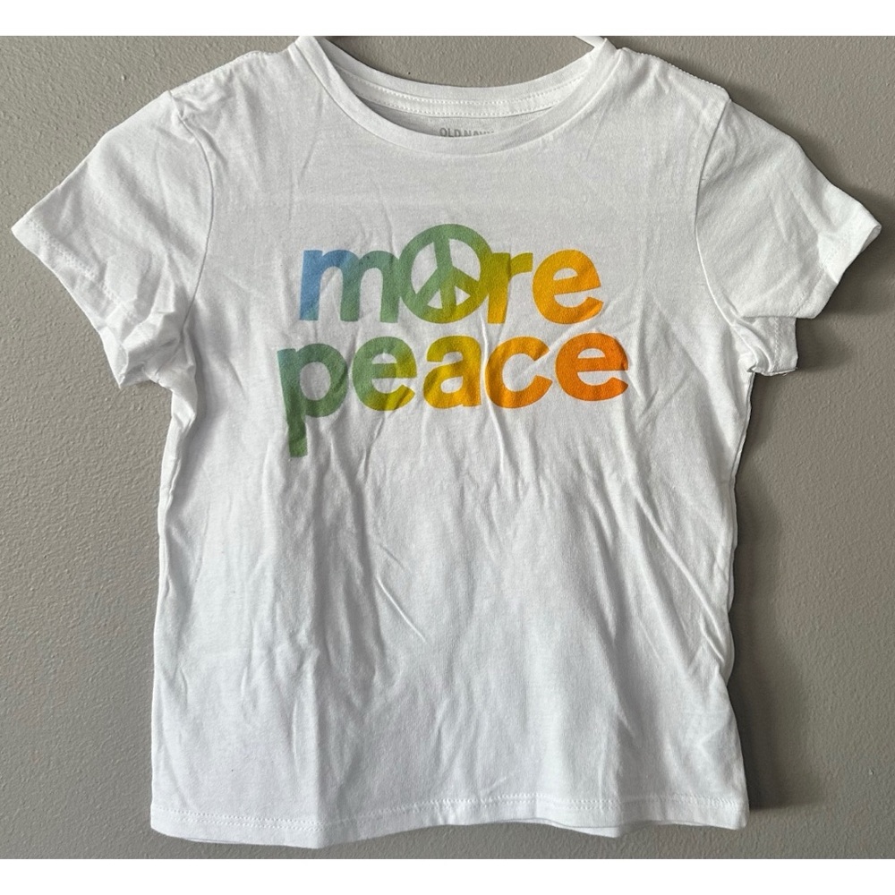 🆕Old Navy Girl’s Graphic T Shirt